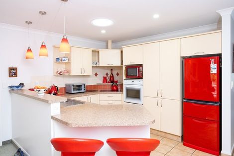 Photo of property in 36 Palmbrook Avenue, Havelock North, 4130