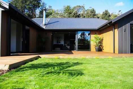 Photo of property in 7 Kohatu Boulder Way, Welbourn, New Plymouth, 4310