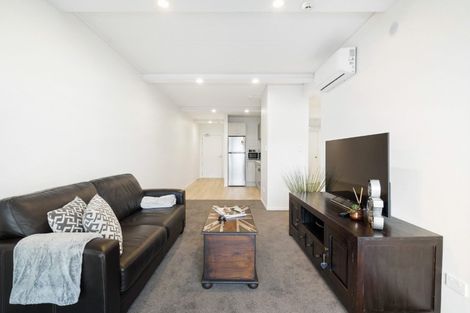 Photo of property in 11 East Street, Papakura, 2110
