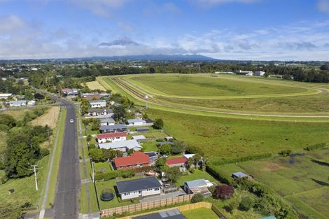 Photo of property in 206/1 Buscomb Avenue, Henderson, Auckland, 0610