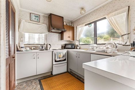 Photo of property in 661 Pukehina Parade, Pukehina, Te Puke, 3189