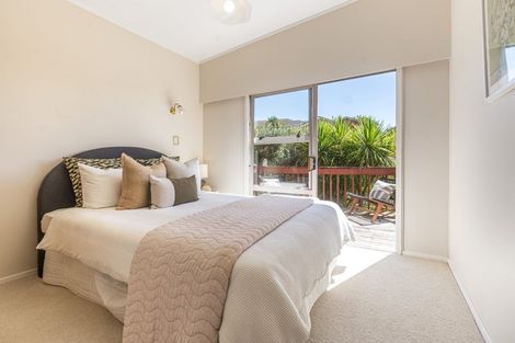 Photo of property in 15a Rangitoto Terrace, Milford, Auckland, 0620