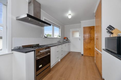 Photo of property in 216a Sturges Road, Henderson, Auckland, 0612