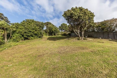 Photo of property in 102 Sidlaw Street, Strathmore Park, Wellington, 6022