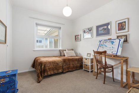 Photo of property in 89 Gloria Avenue, Te Atatu Peninsula, Auckland, 0610