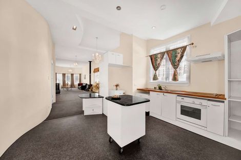 Photo of property in 3 Victoria Street, Hawera, 4610