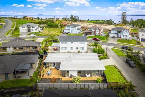Photo of property in 4 Kiwa Crescent, Gulf Harbour, Whangaparaoa, 0930