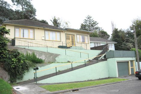 Photo of property in 28 Kopara Grove, Stokes Valley, Lower Hutt, 5019