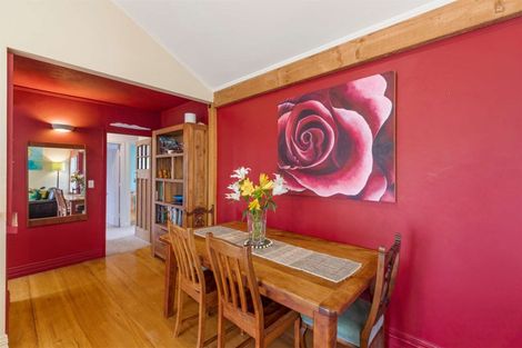 Photo of property in 56 Te Pua School Road, Helensville, 0875