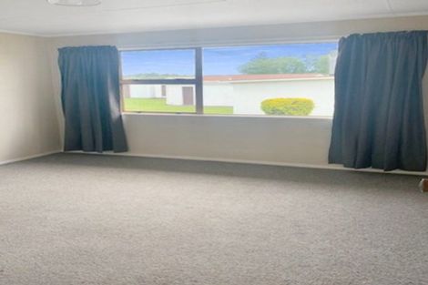 Photo of property in 21 Flower Street, Bulls, 4818