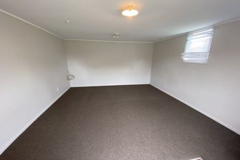 Photo of property in 56 Friedlanders Road, Manurewa, Auckland, 2102