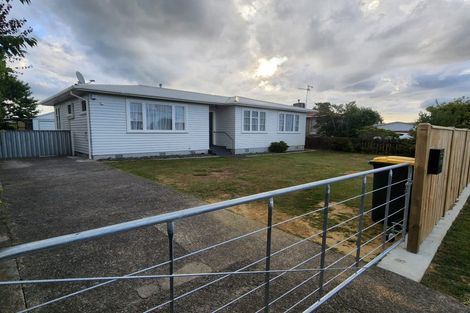 Photo of property in 124 Liverpool Street, Levin, 5510