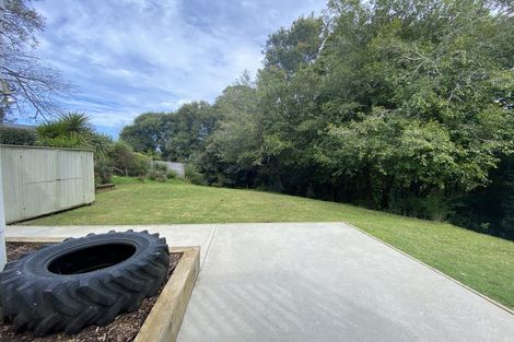 Photo of property in 98 Lauderdale Road, Birkdale, Auckland, 0626