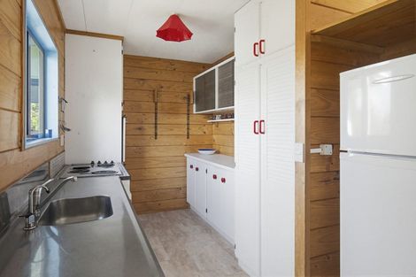 Photo of property in 8 Duncan Street, Waikawa Beach, Manakau, 5573
