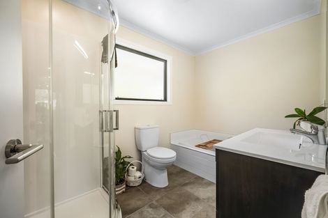 Photo of property in 6 Olivias Place, Stoke, Nelson, 7011