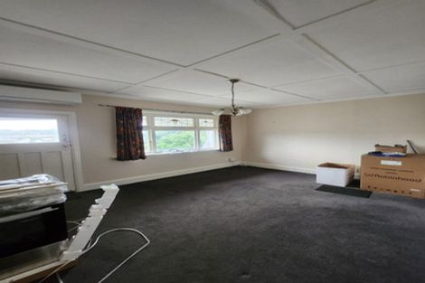 Photo of property in 46 Queens Drive, Lyall Bay, Wellington, 6022