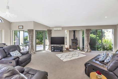 Photo of property in 34 Harry Ell Drive, Cashmere, Christchurch, 8022