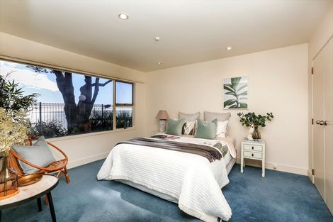 Photo of property in 14/120 Saint Aubyn Street, New Plymouth, 4310