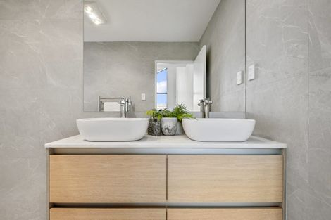 Photo of property in 3/241 Hill Road, The Gardens, Auckland, 2105