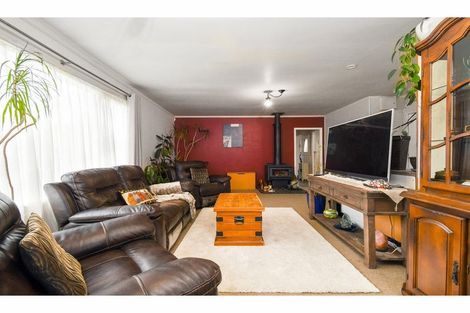 Photo of property in 5 Cherrywood Place, Western Heights, Rotorua, 3015
