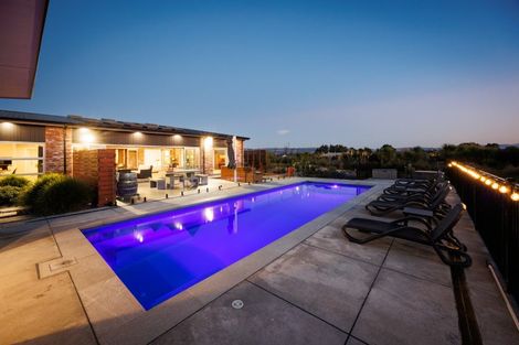 Photo of property in 9 Paterson Lane, Kelvin Grove, Palmerston North, 4470