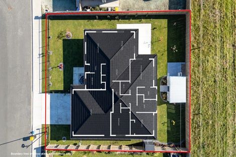 Photo of property in 6 Georgina Beyer Way, Carterton, 5713