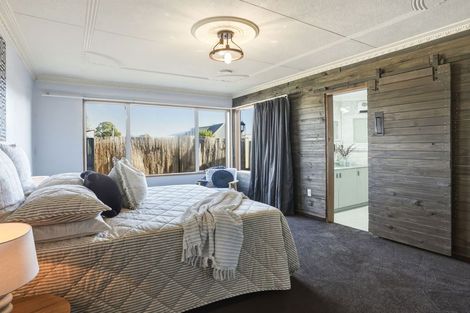 Photo of property in 31 Johnson Street, Milton, 9220