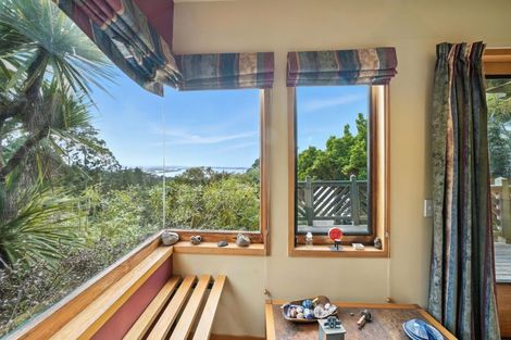 Photo of property in 21 Toledo Place, Mount Pleasant, Christchurch, 8081