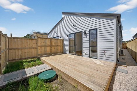 Photo of property in 10 Kaapehu Street, Karaka, 2578