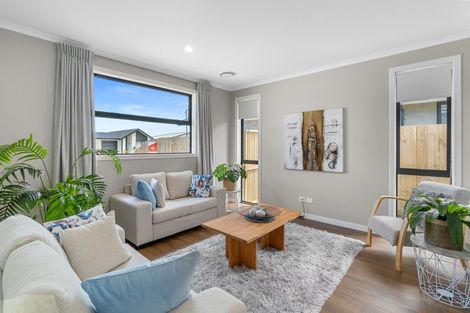 Photo of property in 8 Kimbolton Street, Rototuna North, Hamilton, 3210