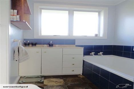 Photo of property in 111 Bassett Street, Burwood, Christchurch, 8083