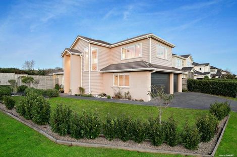 Photo of property in 99 Bayvista Drive, Karaka, Papakura, 2113