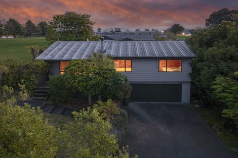 Photo of property in 25 Kiddle Drive, Hilltop, Taupo, 3330