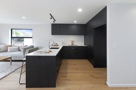 Photo of property in 3/117 Hills Road, Edgeware, Christchurch, 8013