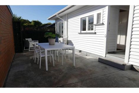 Photo of property in 8 Freyberg Avenue, Riccarton, Christchurch, 8011