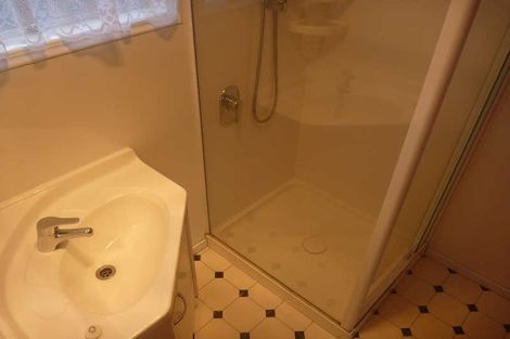 Photo of property in 74 Oakhampton Street, Hornby, Christchurch, 8042