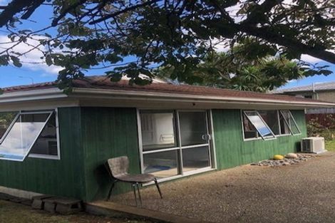 Photo of property in 1/59 Archibald Road, Kelston, Auckland, 0602
