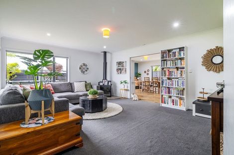 Photo of property in 7 Pegasus Place, Kelvin Grove, Palmerston North, 4414