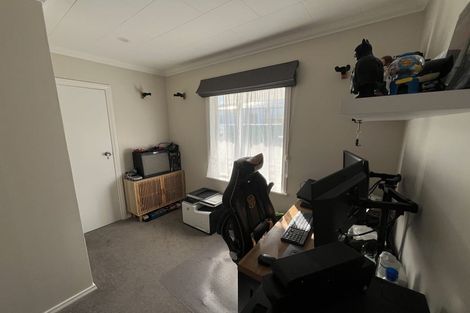 Photo of property in 49b Kebbell Grove, Epuni, Lower Hutt, 5011