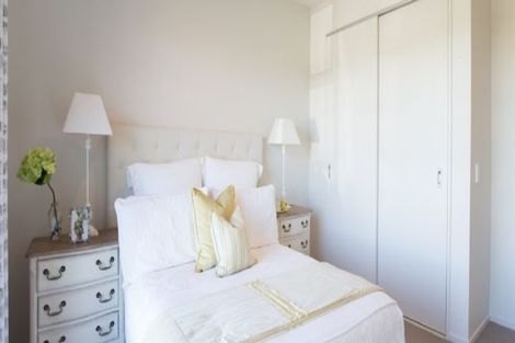 Photo of property in 1 Breton Road, Karaka, Papakura, 2113