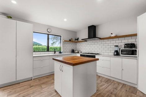 Photo of property in 316 Mountain Road, Maungaturoto, 0587