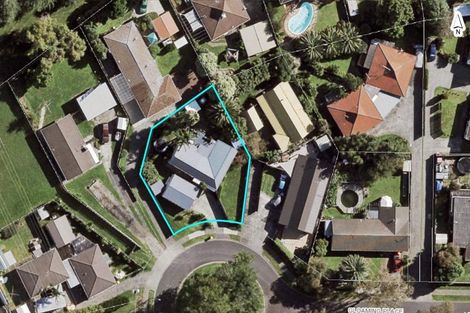 Photo of property in 13 Gloaming Place, Conifer Grove, Takanini, 2112