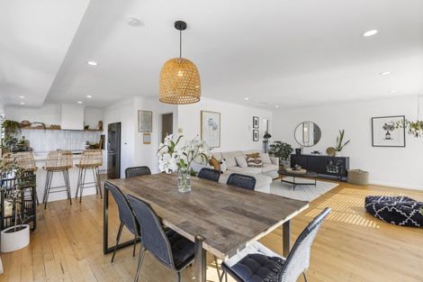 Photo of property in 70 Hinewa Road, Otumoetai, Tauranga, 3110