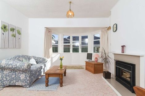 Photo of property in 86 Trafalgar Street, Waterloo, Lower Hutt, 5011