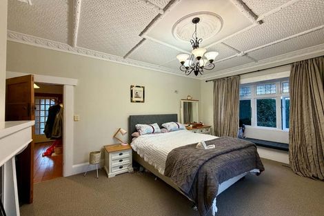Photo of property in 9 Walsh Road, Westown, New Plymouth, 4310