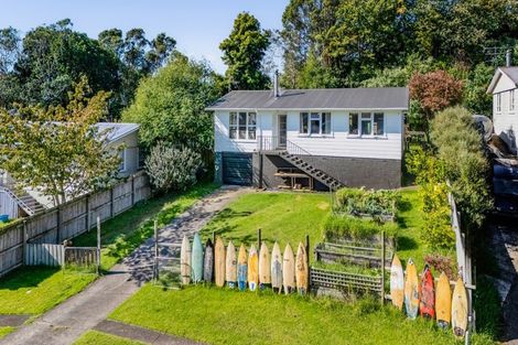 Photo of property in 13 Brixham Place, Merrilands, New Plymouth, 4312