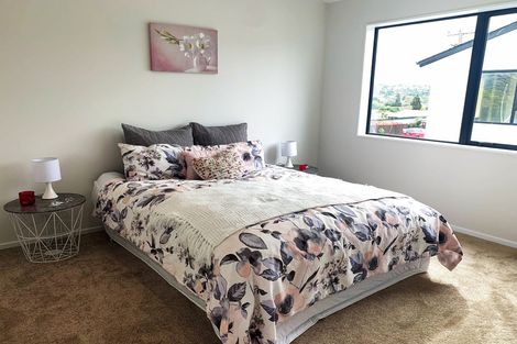 Photo of property in 147a Rathgar Road, Henderson, Auckland, 0610