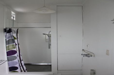 Photo of property in 2/87 Rakau Road, Hataitai, Wellington, 6021