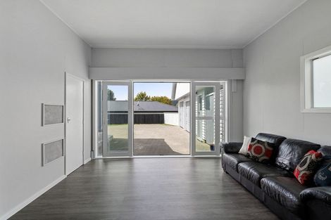 Photo of property in 3 Gonville Street, Tawa, Wellington, 5028
