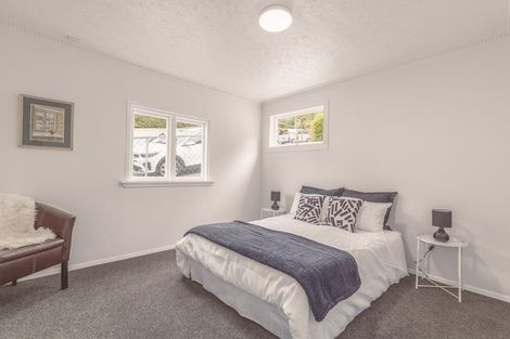 Photo of property in 24 Voelas Road, Lyttelton, 8082